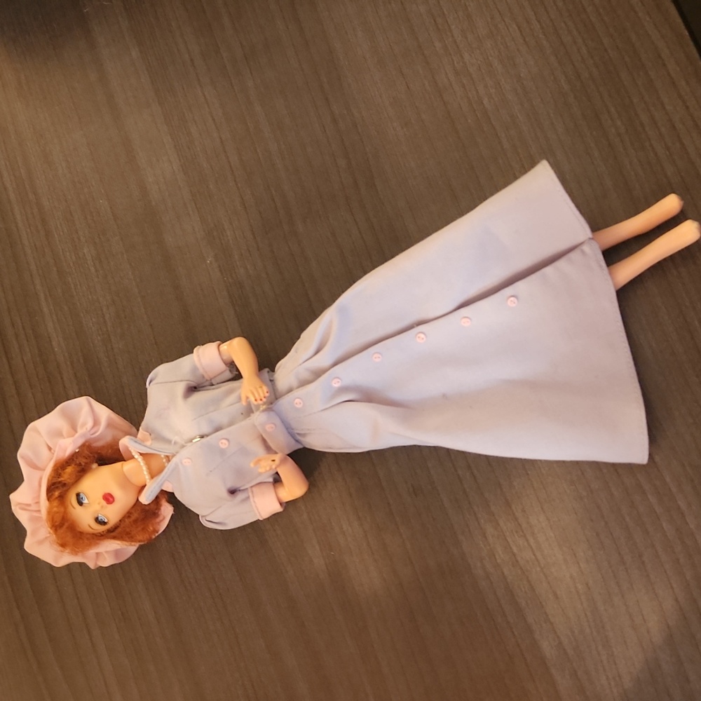 "I Love Lucy" Lucille Ball Barbie Doll View 3